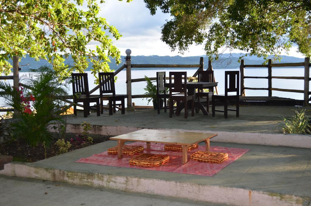 Isla Hayahay Beach Resort And Restaurant Calape Buitenkant foto