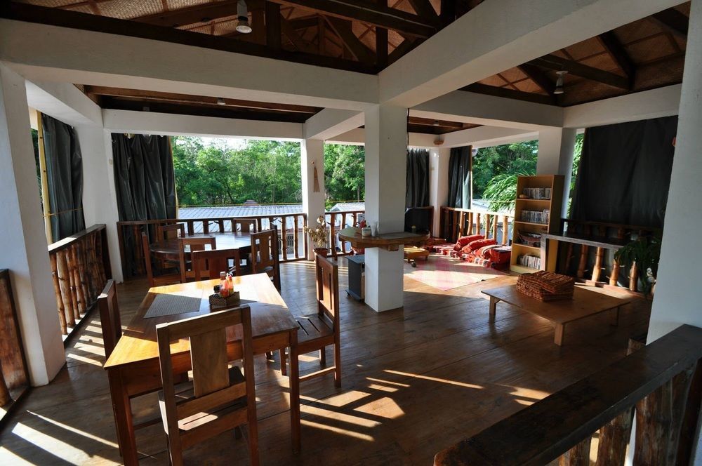 Isla Hayahay Beach Resort And Restaurant Calape Buitenkant foto